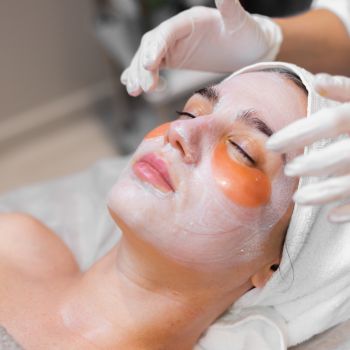 facial treatment in zenora